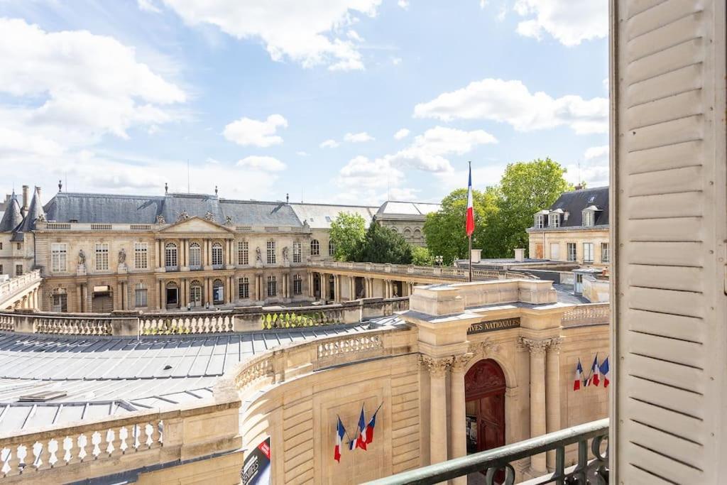 شقة Le Marais, Fantastic View On Archives Nationales باريس المظهر الخارجي الصورة